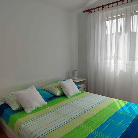 In - Sibenik Riviera 45749 דירה פרימוסטן