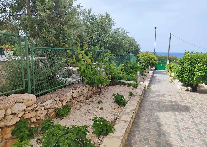 In - Sibenik Riviera 45749 * Primošten