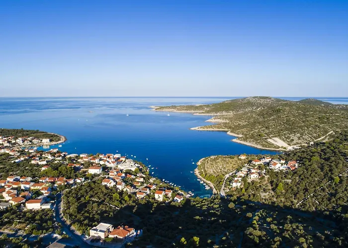 In - Sibenik Riviera 45749 * Primošten